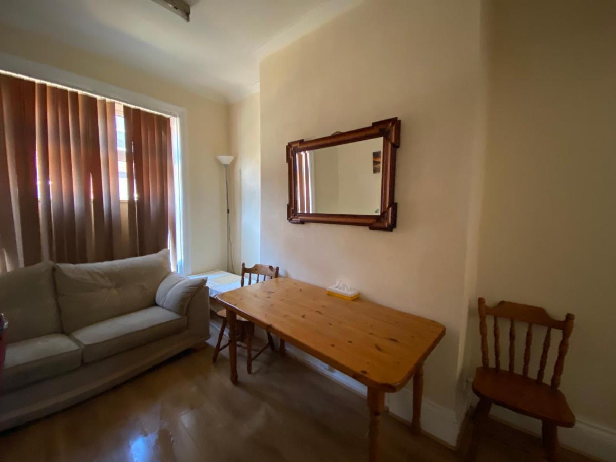 Central Bolton Accommodation Bilik gambar
